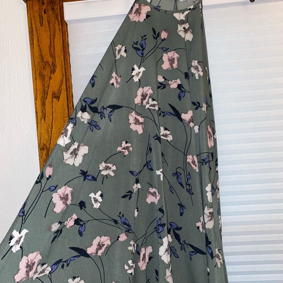 Womens Dress - Picture 3 of 6